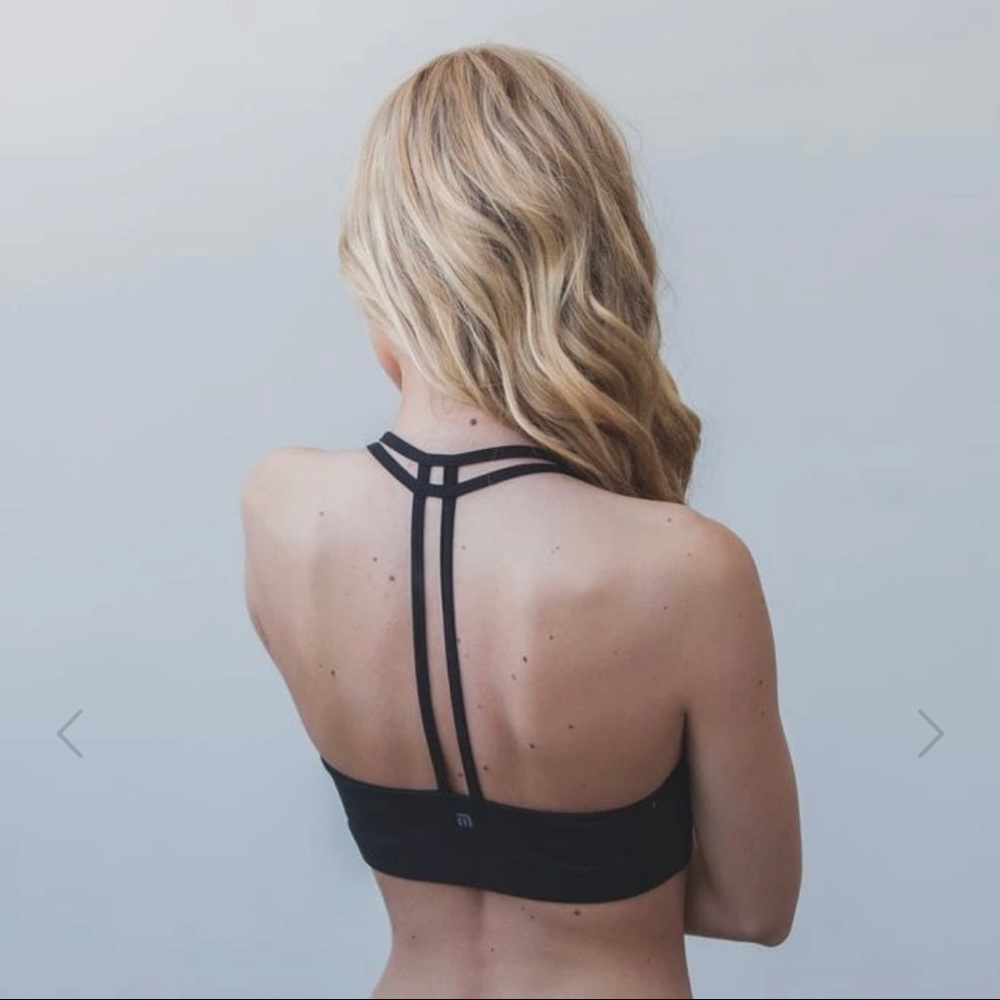 Monteil Black Teardrop Sports Bra